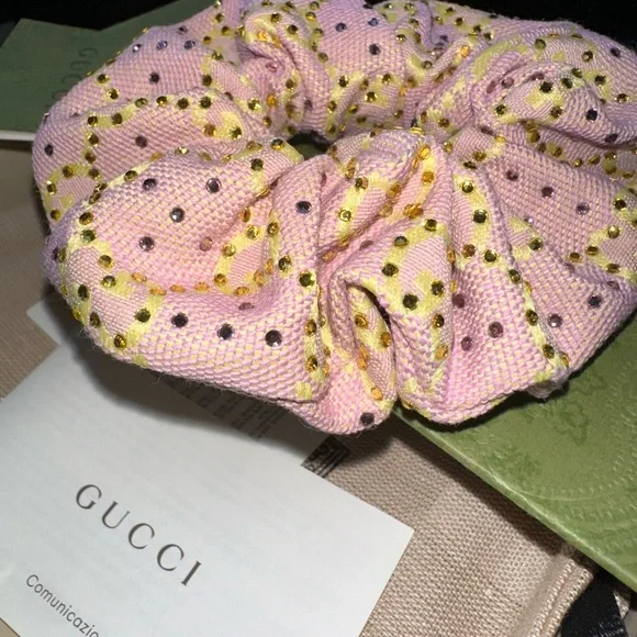 Gucci Pink and Gold Beaded Scrunchie Gucci Gg Chain Silk Scrunchie - Pink | Editorialist main image 2